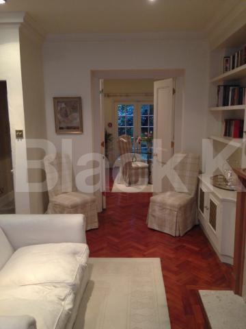 			NEW INSTRUCTION, 3 Bedroom, 1 bath, 1 reception Mews House			 Eaton Row, Belgravia